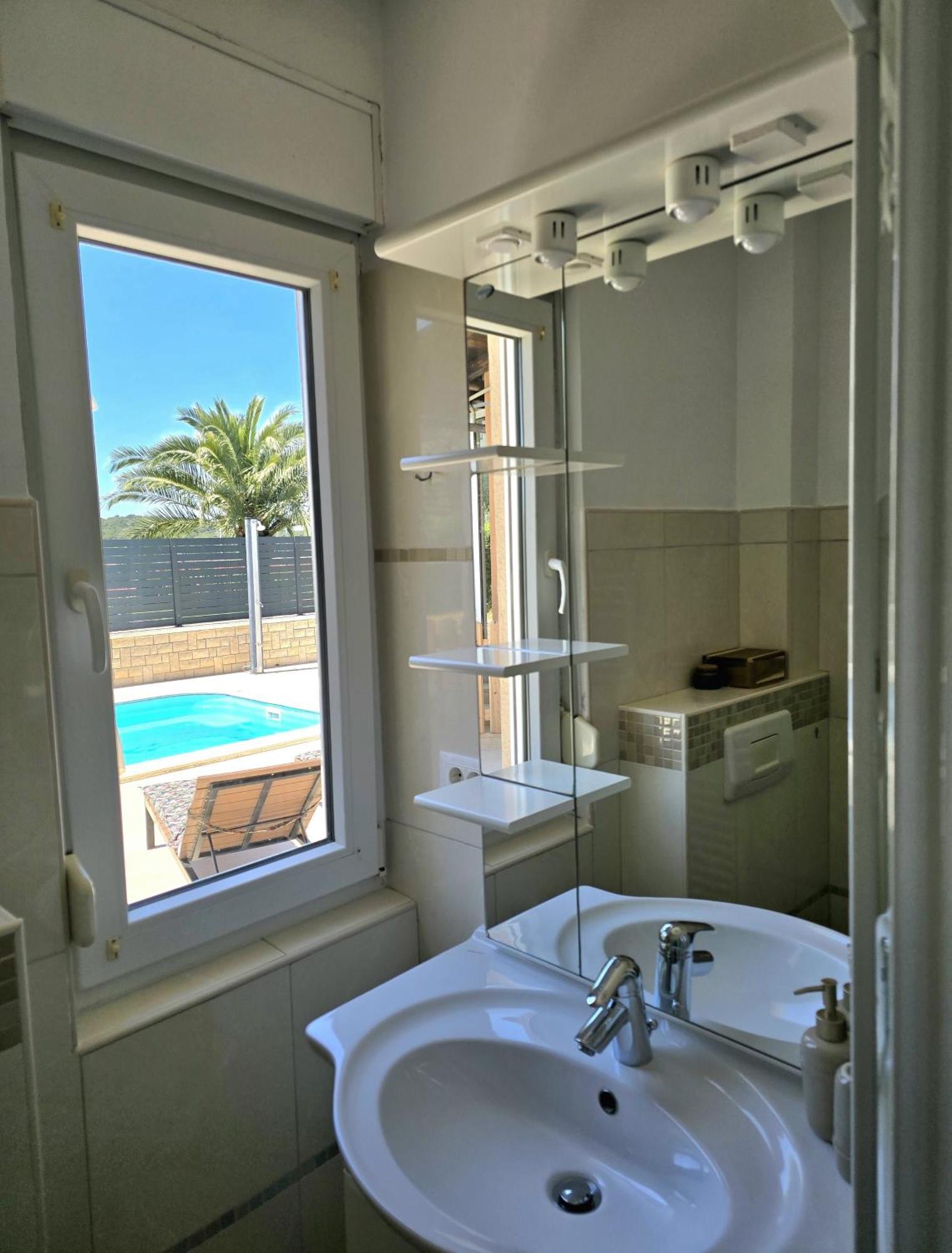 Olive Garden, Apartment With A Private Pool バニョレ エクステリア 写真